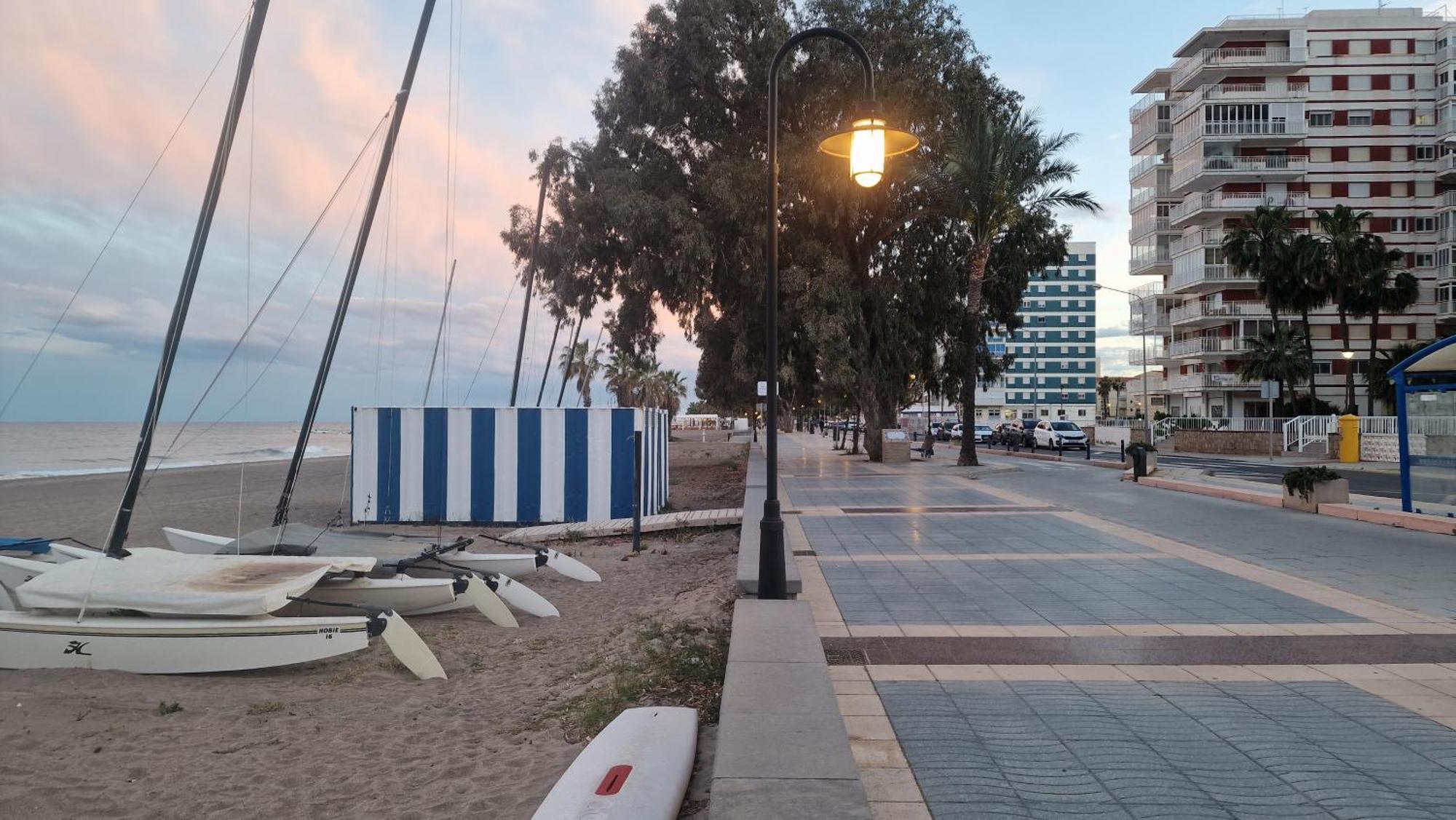 Incredible Seafront With Sunrise And Sunset Views Benicàssim Exterior foto
